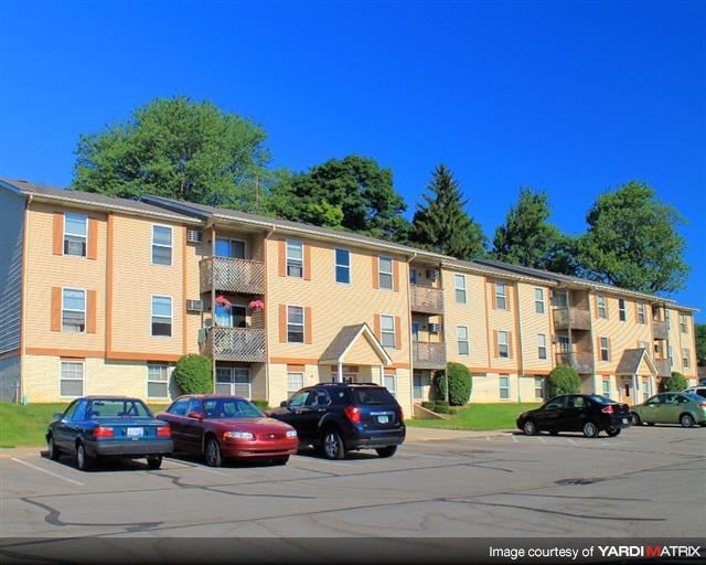 Woodfield Apartments Exterior